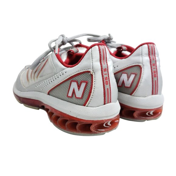 New Balance Women's Size 7.5 Running Shoes Gray Mesh - Picture 4 of 9